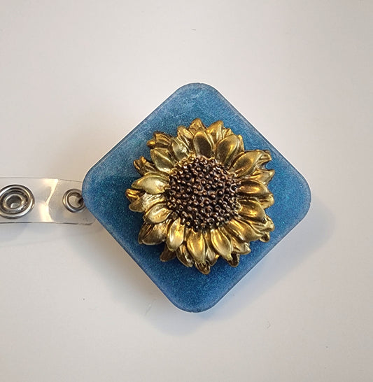 3D Flower Badge Reel